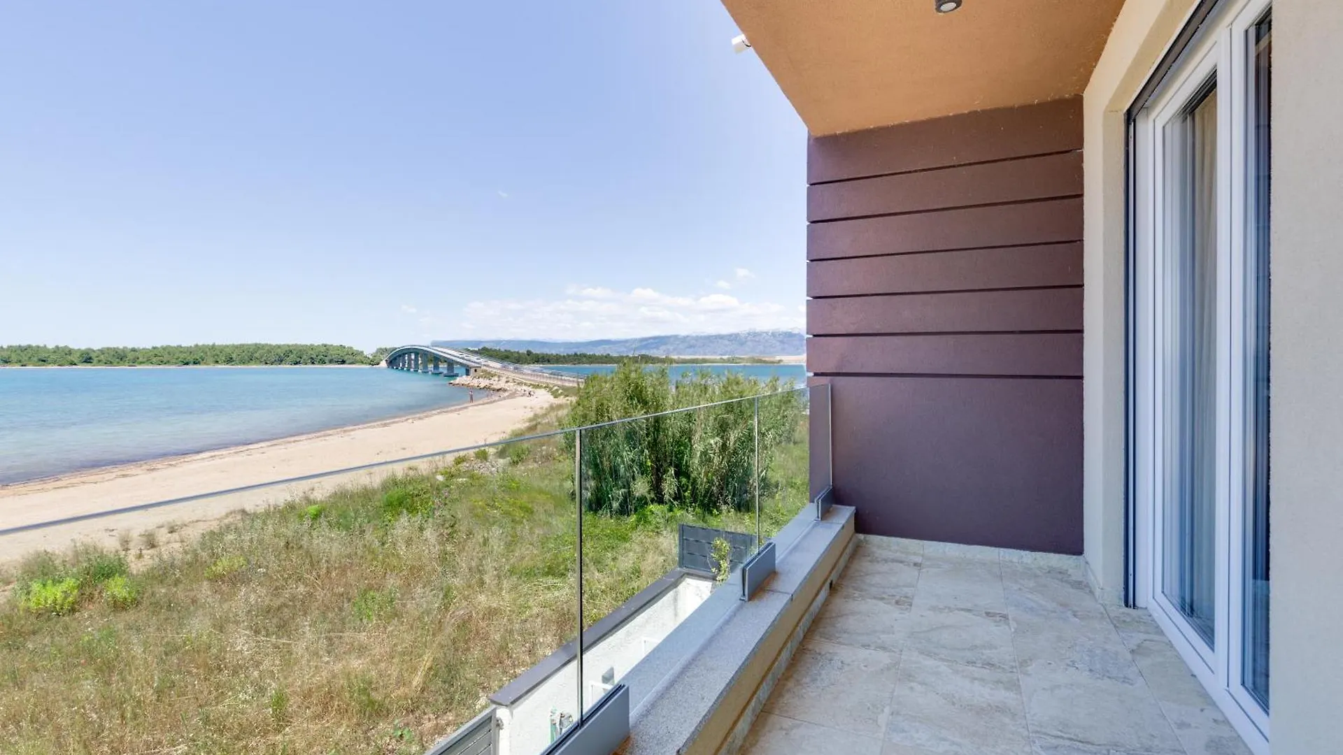 Sea Gem - Beachfront Villa With Heated Pool, Privlaka 0*, Privlaka (Zadar) Croácia